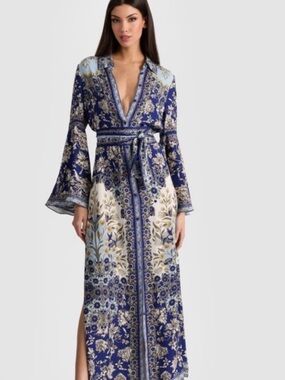 Alice + Olivia Forevermore Chassidy Bell Sleeve Maxi Dress M